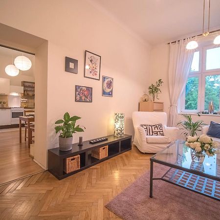 Zulu Apartments Old Town Краков Экстерьер фото